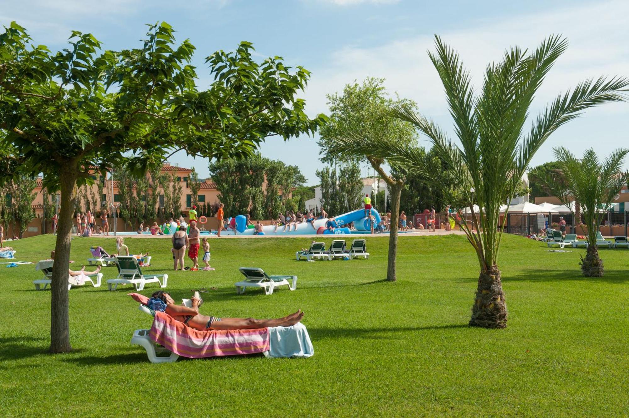 Camping & Bungalows Platja Brava パルス エクステリア 写真