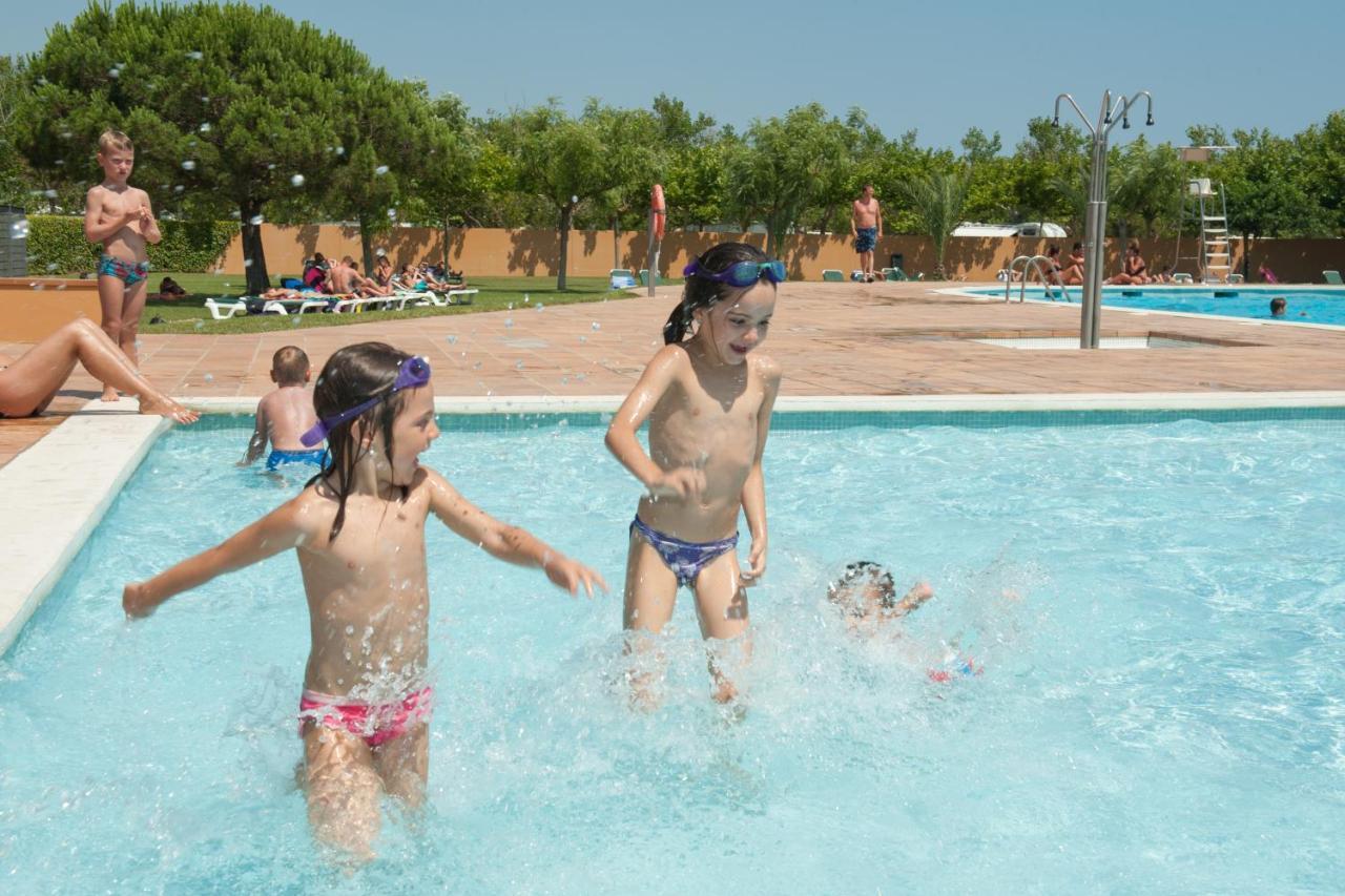 Camping & Bungalows Platja Brava パルス エクステリア 写真