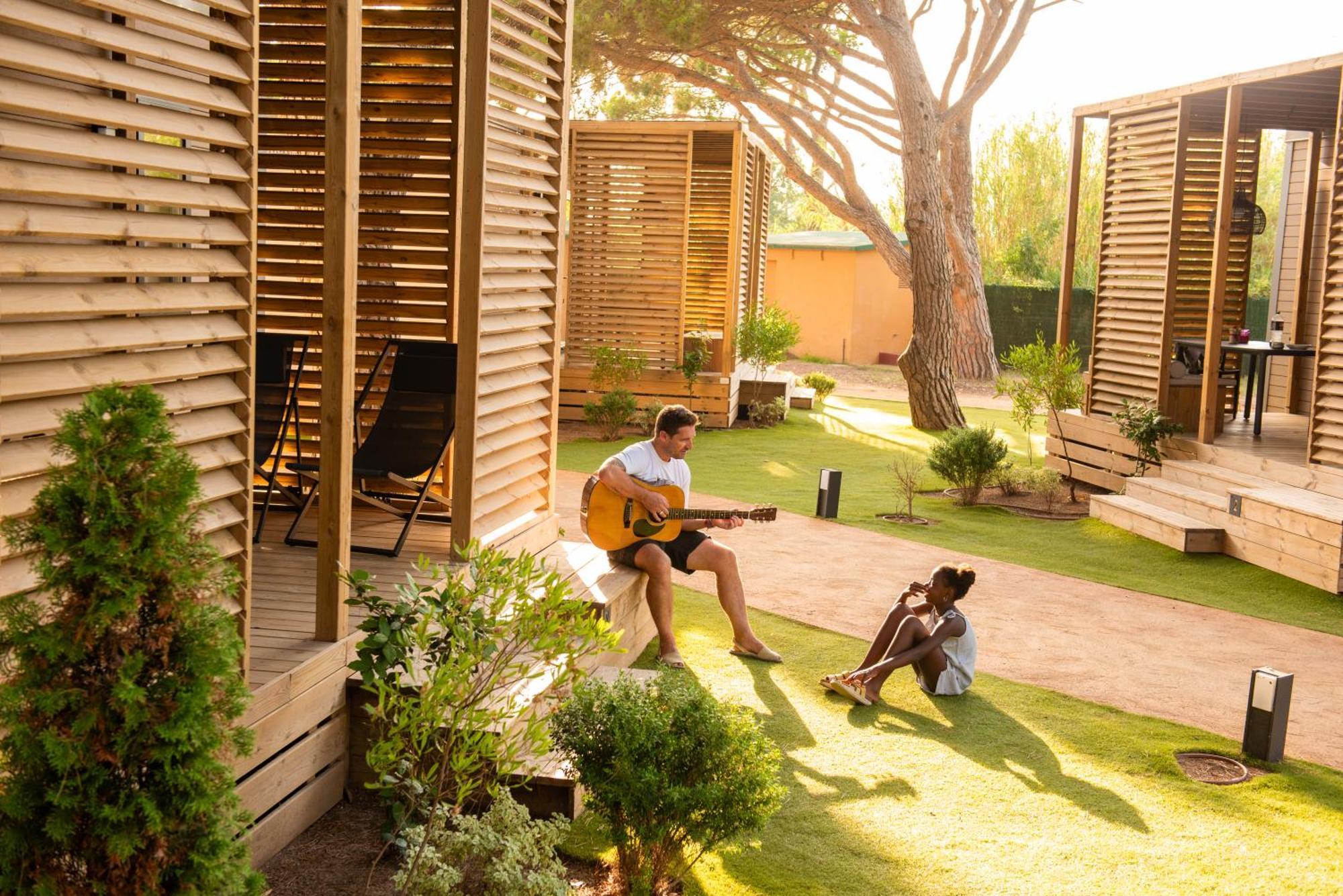 Camping & Bungalows Platja Brava パルス エクステリア 写真